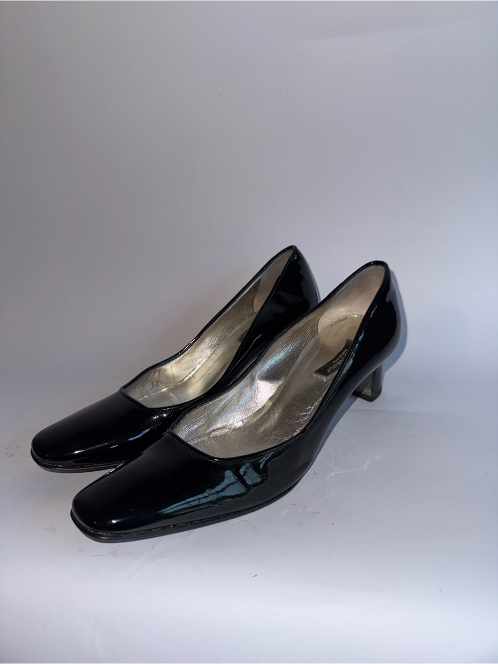 Dolce & Gabbana Black Patent Leather Pumps Square Toe Women’s Size 37.5